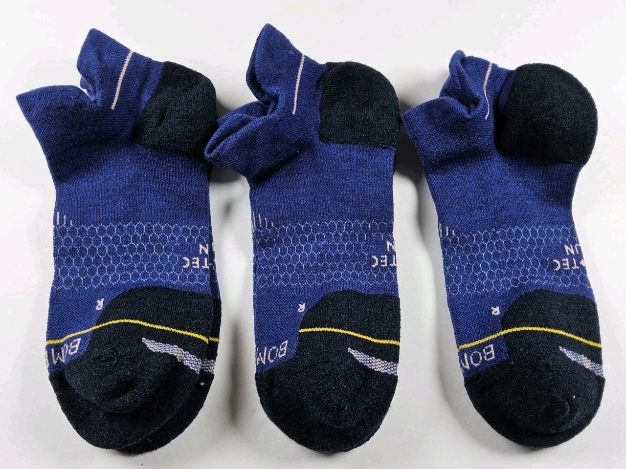 Bombas Merino Wool Hex Tec Run Athletic Ankle Socks Lot Of 3 Pairs Size M
Opens in a new window or t