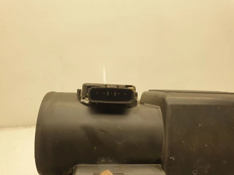 03-05 CAJA FILTRO AIRE LEXUS GX470 V8  Foto 3 de 4