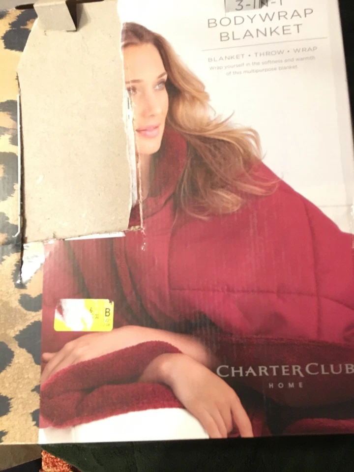 Manta BodyWrap 3 en 1 Charter Club. Color: IMPRESIÓN LEOPARDO - Nuevo - Sin Caja S25 Foto 2 de 4