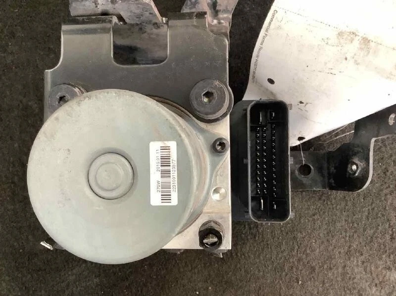 Conjunto de bomba de freno antibloqueo ABS Hyundai Accent Kia Rio 2009-2011 OEM Foto 2 de 4