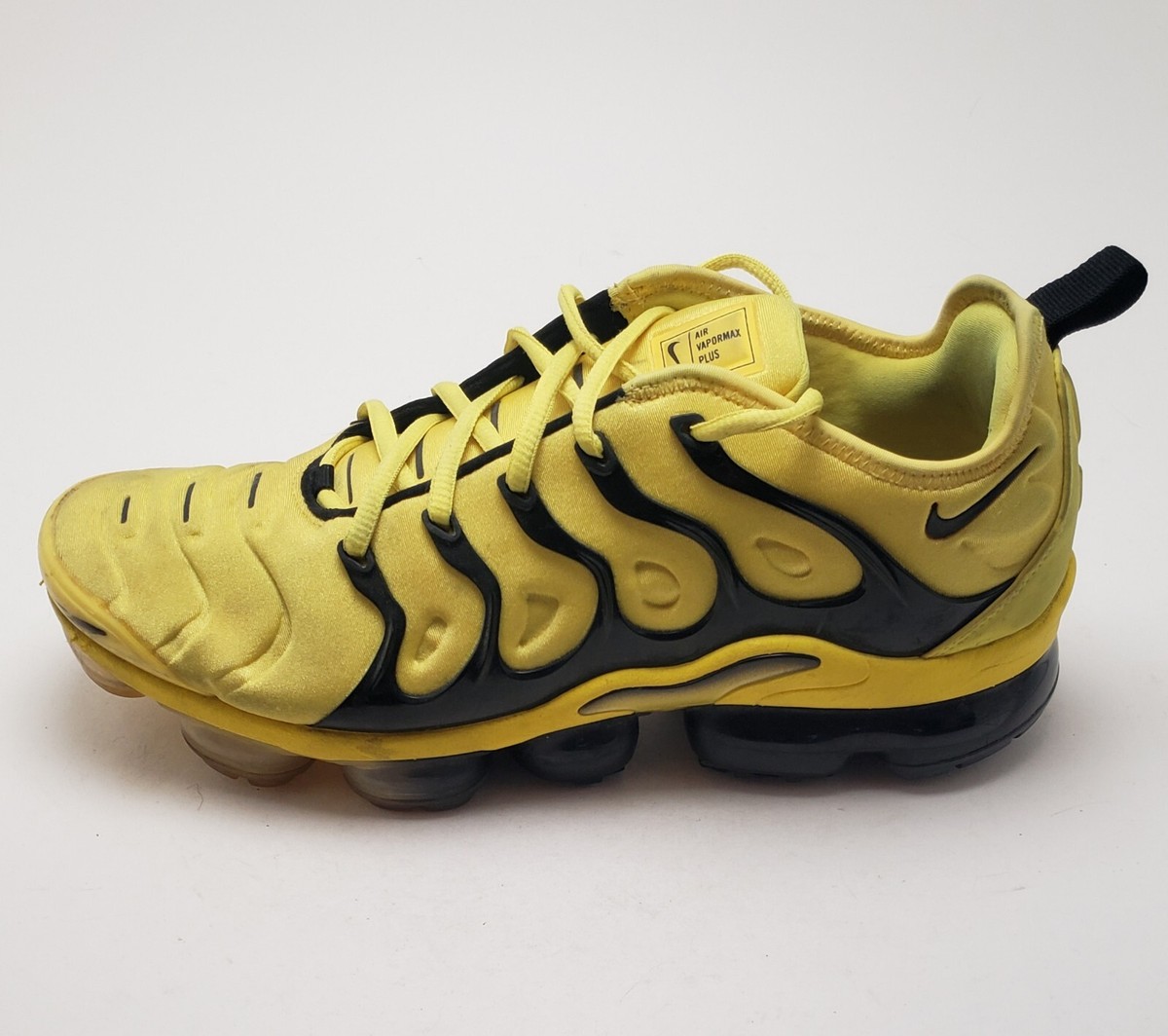 Mens Nike Air Vapormax Plus Bumblebee Black Yellow Shoes BV6079