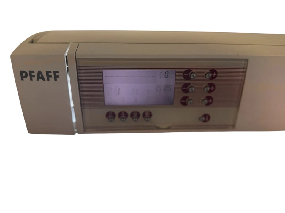 Pfaff Quilt Expression 2046 Nähmaschine mit IDT , Koffer und Zubehör - Bild 4 von 4