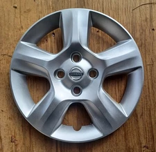 Nissan Sentra hubcap 2007- 2009 fits 16 inch wheels 53074, 40315 ET00A Repainted