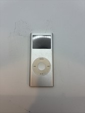 Apple IPod Nano 2nd Gen 2Gb A1199 - Silver - FOR PARTS Untested