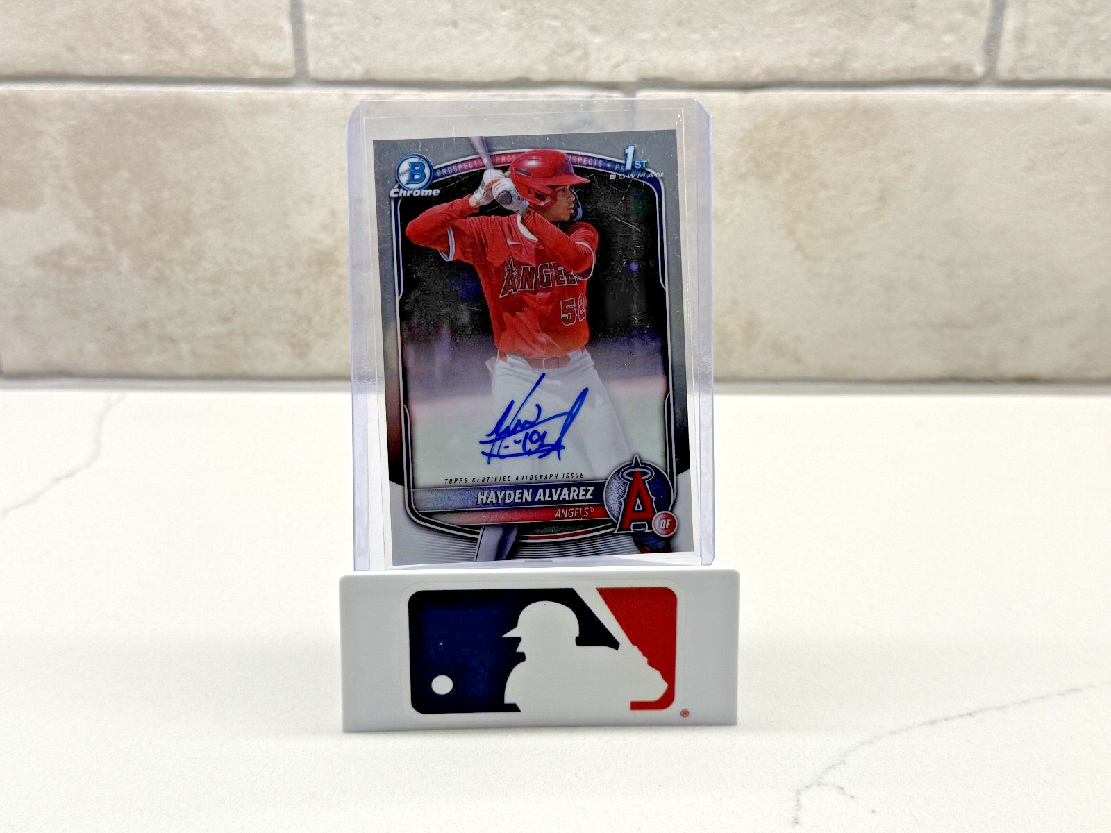 2025 Bowman - Chrome Prospect Autographs Hayden Alvarez #CPA-HA (AU, RC)