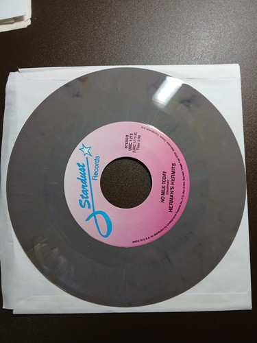 HERMAN'S HERMITS There's A Kind of Hush / No Milk Today MARBLED Vinyl 45 Record - Picture 7 of 9