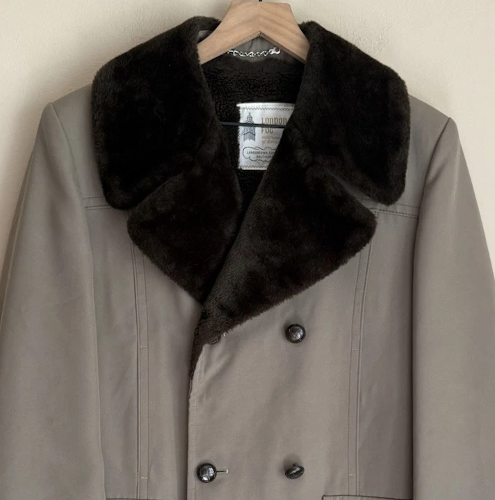 London Fog Coat Overcoat Vintage Fur 38R Brown Double Breasted Car 70s 80s - Image 3 of 4