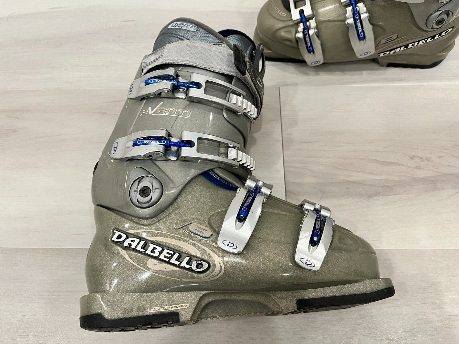 SALOMON Stivali da sci personalizzati Dabello NX 8 5 Flex 6 8