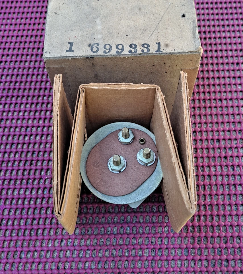 1939 39 Dodge D11 Deluxe Special NOS MoPar Instrument Panel Fuel Gas Gauge - Image 2 of 2