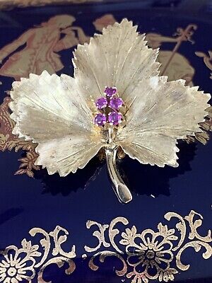 Tiffany & Co 18K Yellow Gold Ruby Maple Leaf Pin Brooch 8.9 Tiffany & Co 18K Yellow Gold Ruby Maple Leaf Pin Brooch 8.9