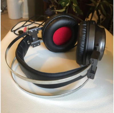  Evo core exploit gaming headset with fix Mic NWOB
