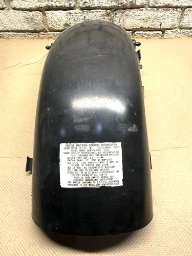 BODY,RR FENDER