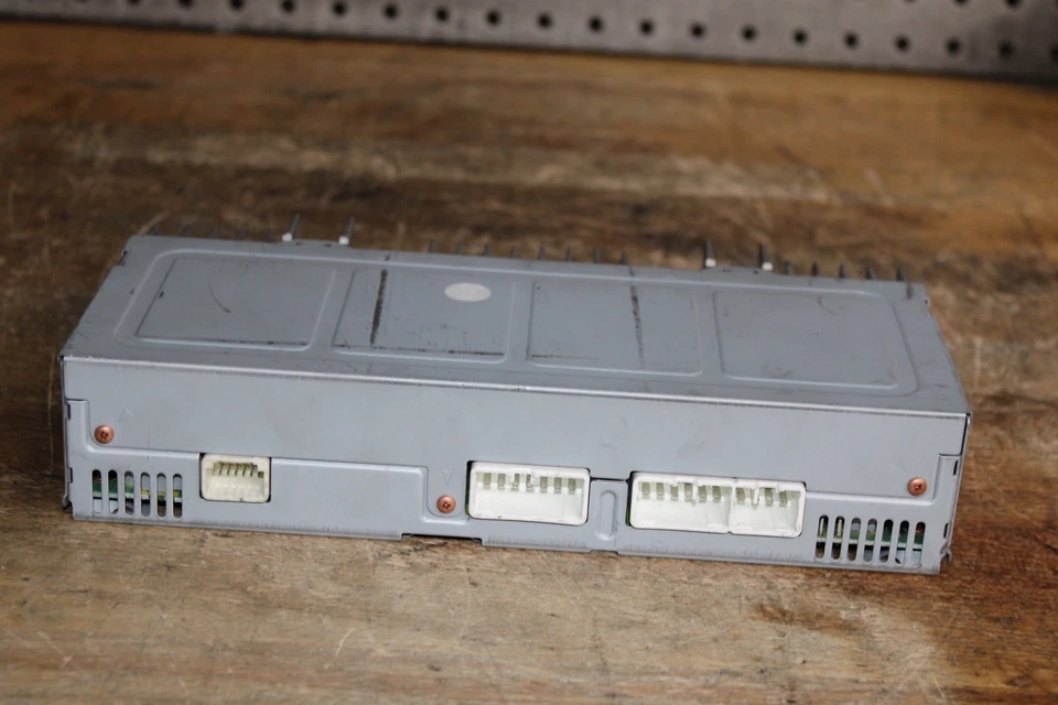 Amplificador de audio Lexus is250 2010-2012 AMP OEM Pioneer (86280-53150) 53150 Foto 3 de 4