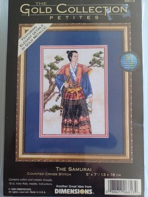 NEU, UNGEÖFFNET, ABMESSUNGEN GOLD, GEZÄHLTES KREUZSTICH-SET. ''DER SAMURAI''.