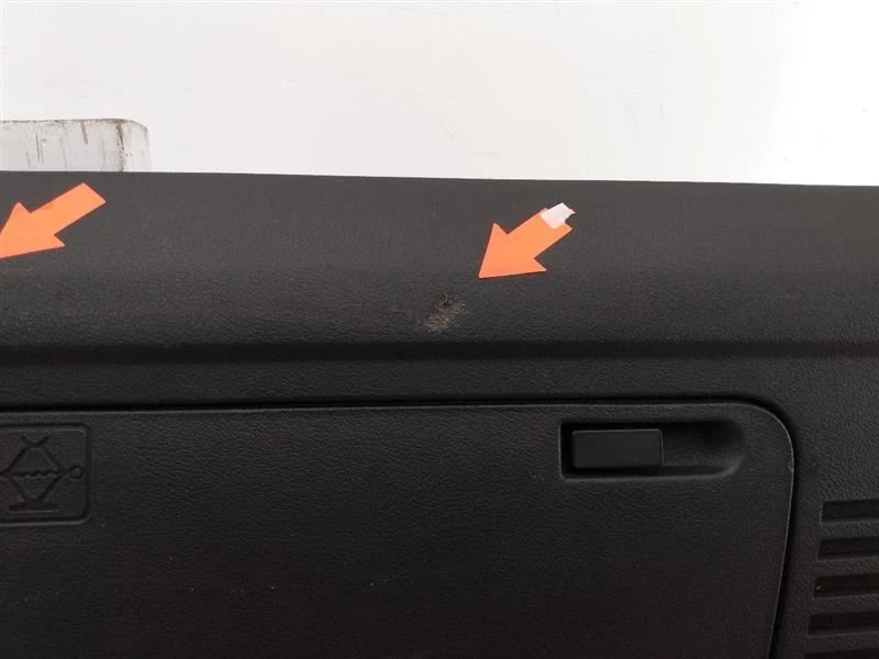 HUMMER H3 Rear Lower Liftgate Tailgate Hatch Trim Panel 2006 2007 2008 2009 2010 - Image 3 of 4