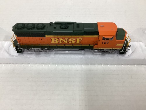 Athearn #88828 escala HO “BNSF” GP60M DCC READY Rd.#127 | Condition: New