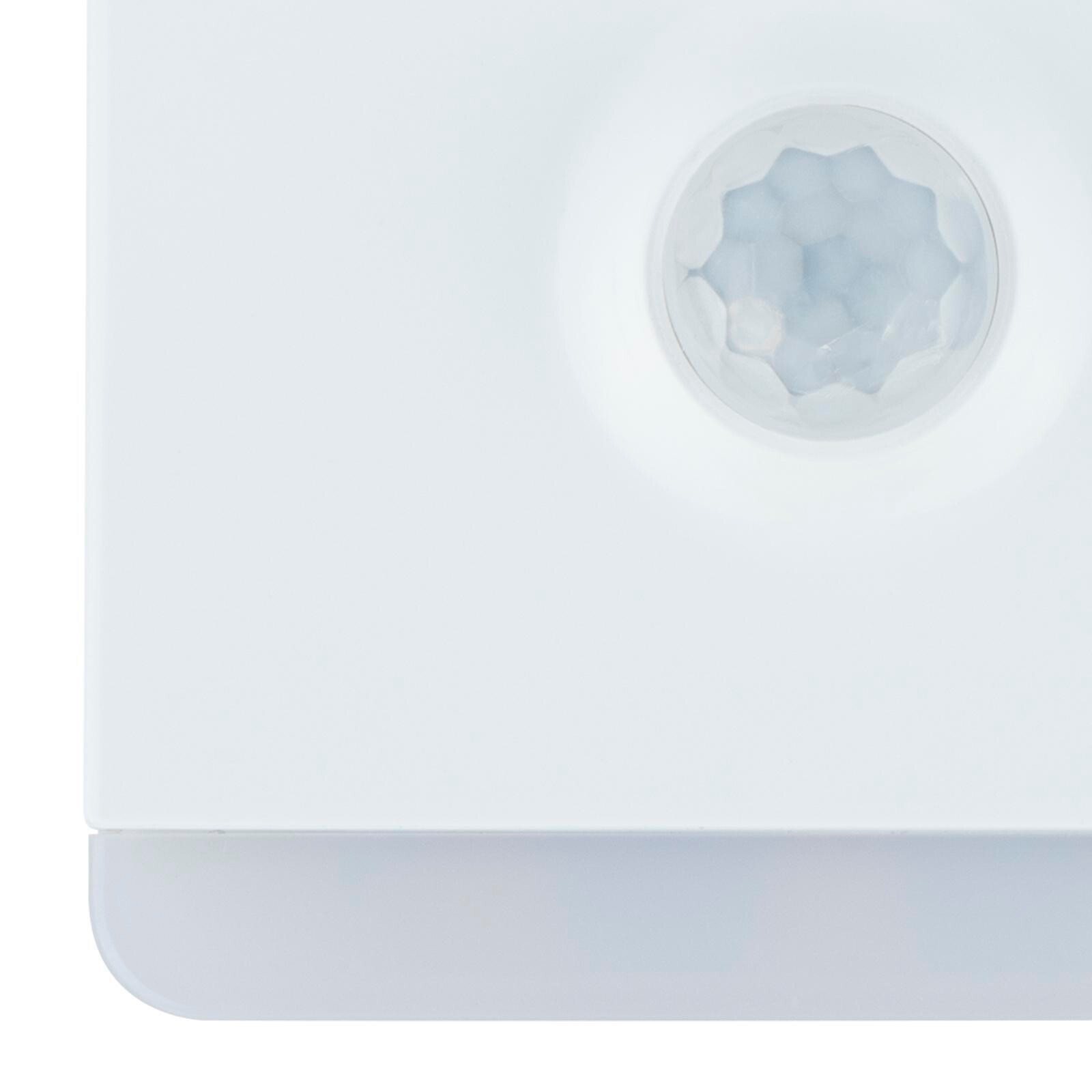 Arlec 240V Plug in Motion Sensor LED Night Light Square Nightlight 62 X ...