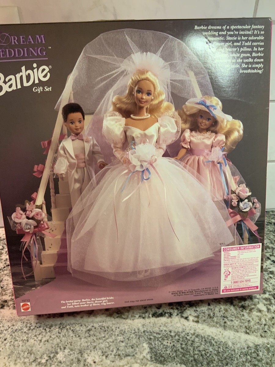 Mattel Barbie Dream Wedding w Barbie, Stacie and Todd Dolls (1993