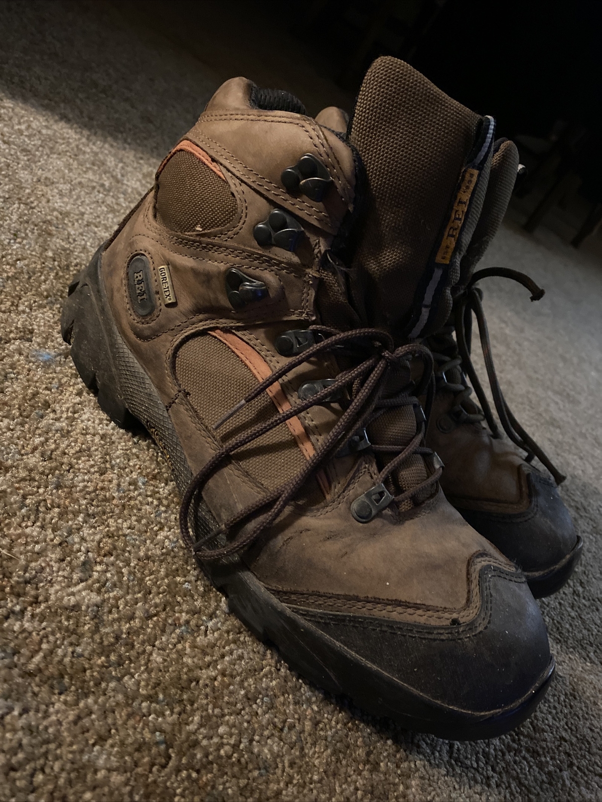 REI Monarch IV Gore Tex Leather Hiking Boots Bark Bro… Gem