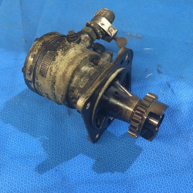 Cessna Wet Vacuum Pump w/ Drive Gear P/N 3P194F (031649) eBay