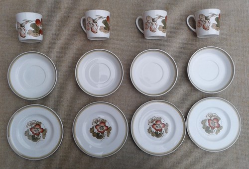 SUSIE COOPER - KAPUZINERKRESSE / VENETIEN - AUSWAHL AN TASSENUNTERTASSE & BEILAGENTELLER TRIOS - Bild 2 von 31