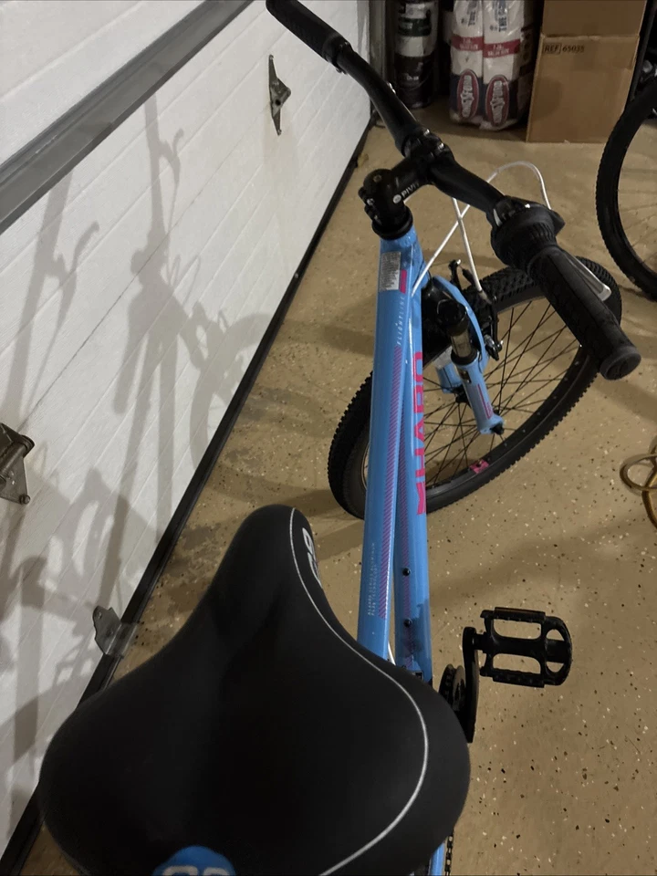 11 Inch Haro Mountain Bike 6 Gears - Image 3 of 4