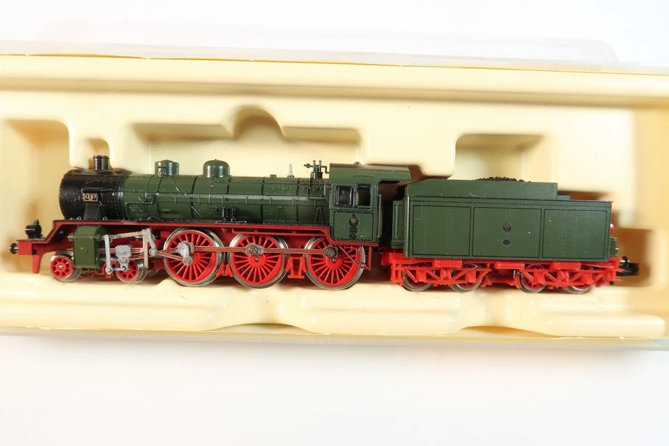 Minitrix 12088 Schlepptenderlok (Preußische Bauart) Gattung S10.2 KPEV neuw. OVP