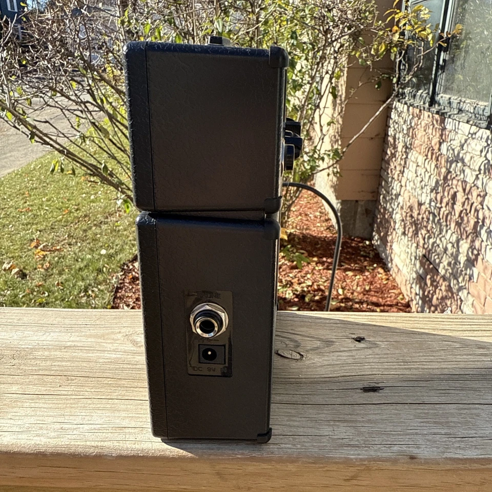 EVH 5150 111 Micro Stack EL 34 With Battery Tested Working - Image 4 of 4