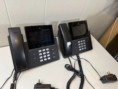 Lot of 2 Grandstream GXV3350 IP Video Phones 16 Line Android PoE w/ Power Supply