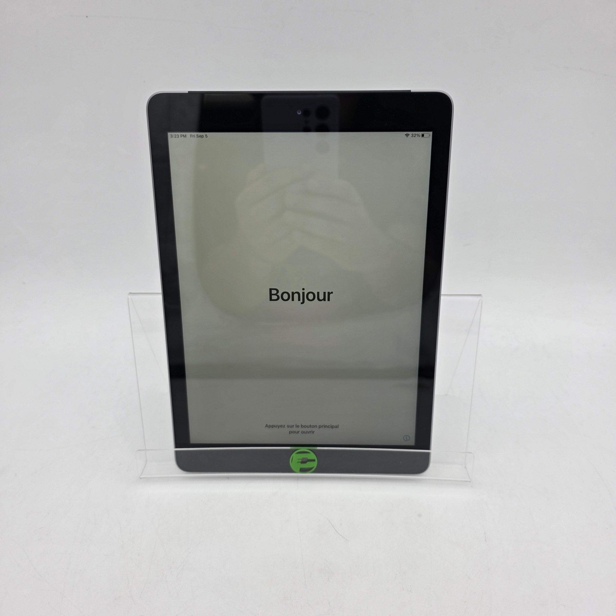 Apple iPad 6th Gen 9.7