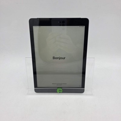 Apple iPad 6th Gen 9.7