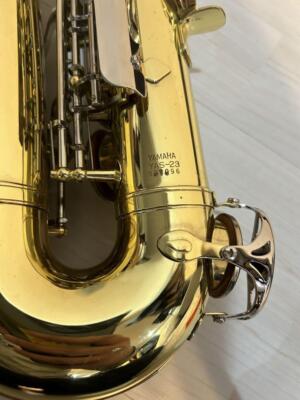 YAMAHA YAS-23 Alto Saxophone Gold Used with Hard Case Mouthpiece