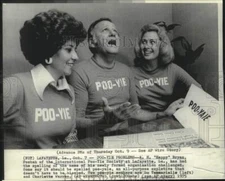 1975 Press Photo Louisiana's International Poo-Yie members shown in Lafayette