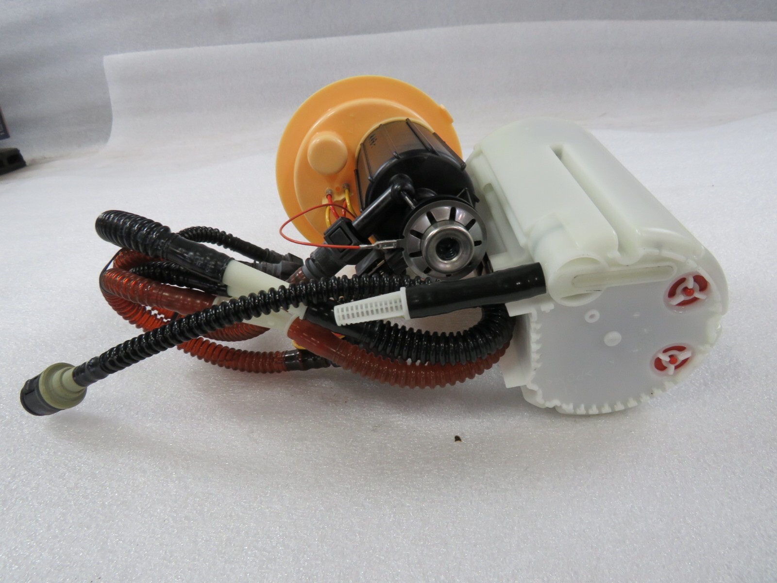 Ferrari Portofino, California, Fuel Pump, In Tank, Used, P/N 282783