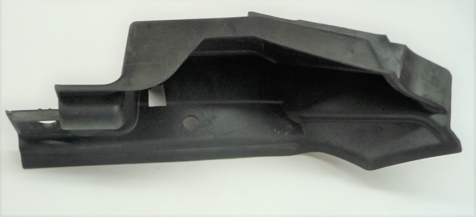 2020-2023 Rolls Royce Ghost RR21 Front Cowl Left Apron Cover 51718492591 OEM