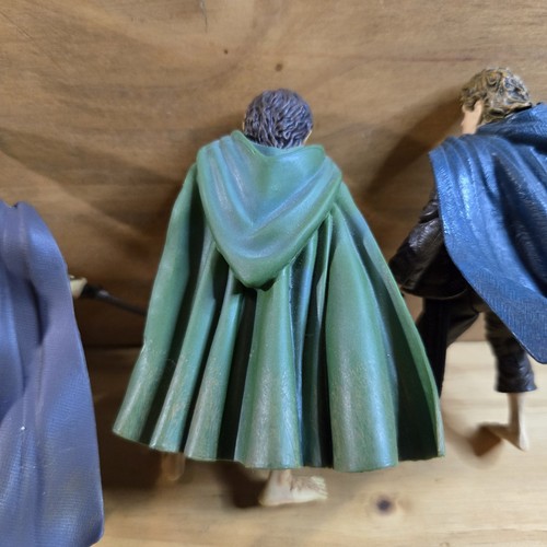 The Lord Of The Rings Hobbits Figure Toybiz Lot Of 4 Frodo Bilbo Sam And Merry - Picture 9 of 10