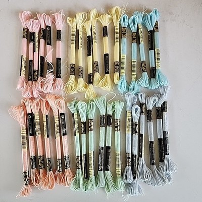 35 Skeins DMC Pearlescent Effects Light Effects Embroidery Threads Floss, 6 Colo