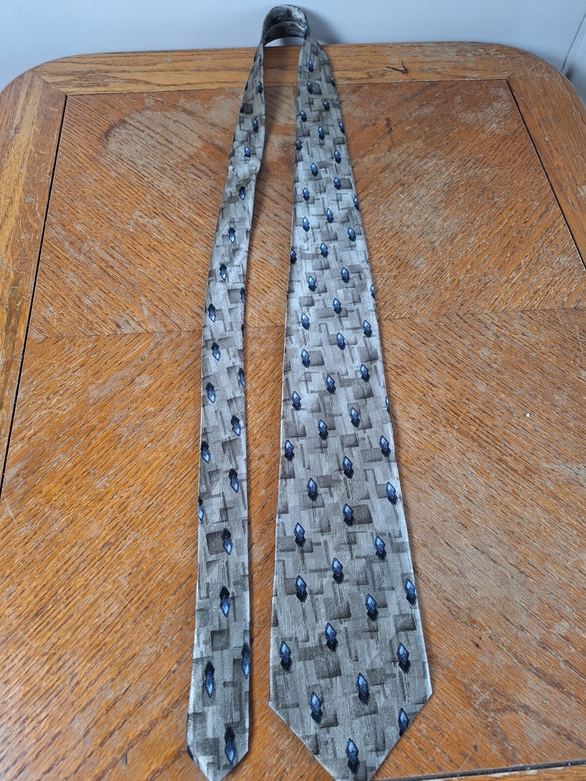 StringBeans Geometric Pattern Mens Tie Necktie - image 1