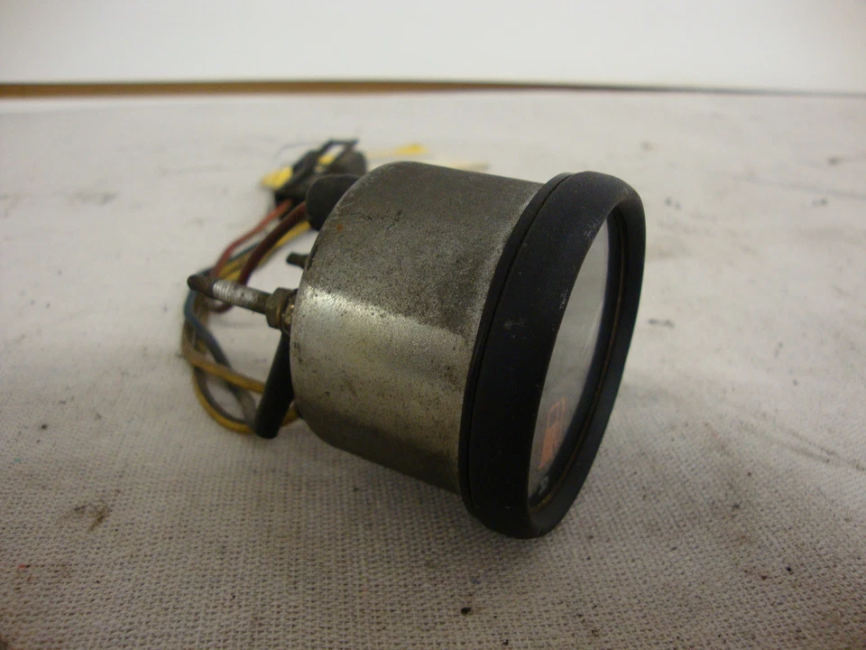 Дисплей указателя топлива 1987 Ski-Doo MX Stratos 414602400 - Изображение 3 из 4