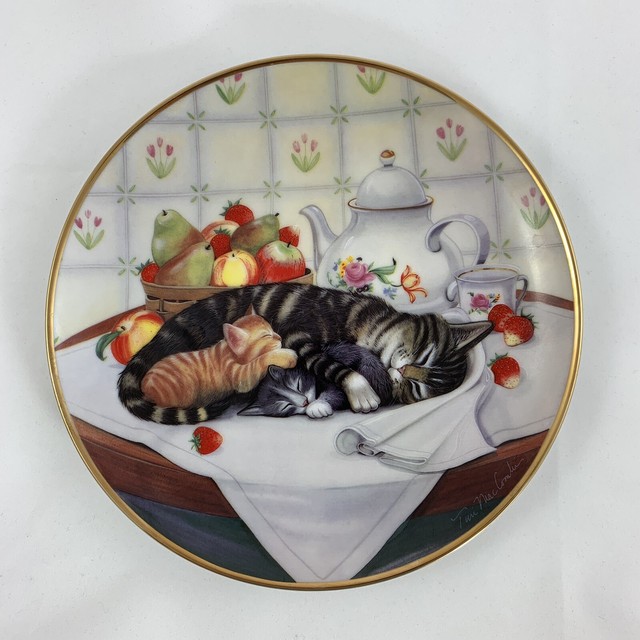 Franklin Mint Heirloom Cat Nap Decorative Plate Limited Edition 1991