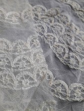 Textile ancien 6 m voile de viscose brodé machine l 130 cm 400 g robe ou autre