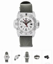 Luminox 3257 Men's Navy Seal Steel Diver's Watch 200m 45mm