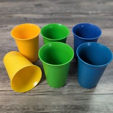 Tupperware Kids Bell Tumblers Set of 6 Blue Yellow Green  109 Retro Sippy 4"