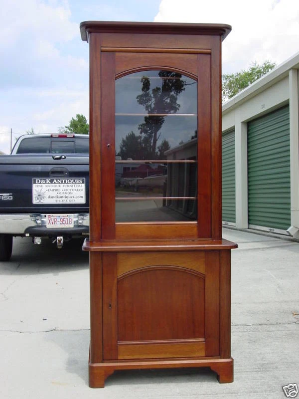 Vitrina china Choice Empire de una sola puerta caoba  Foto 2 de 4