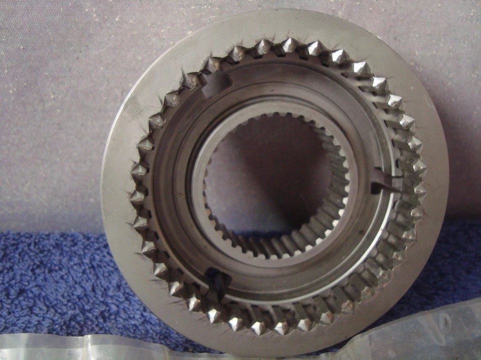 Transmisión sincronizadora 12523078 GM compatible con Camaro Firebird Cobra Viper T45 R1 Foto 2 de 4