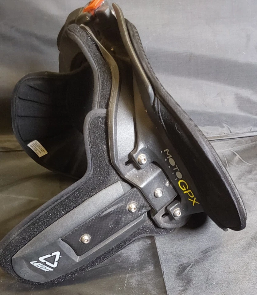 CINTA DE PESCOÇO PARA MOTOCROSS JUVENIL - Imagem 3 de 4