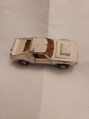Matchbox Lesney Superfast 9 AMX Javelin, White, rare orange
