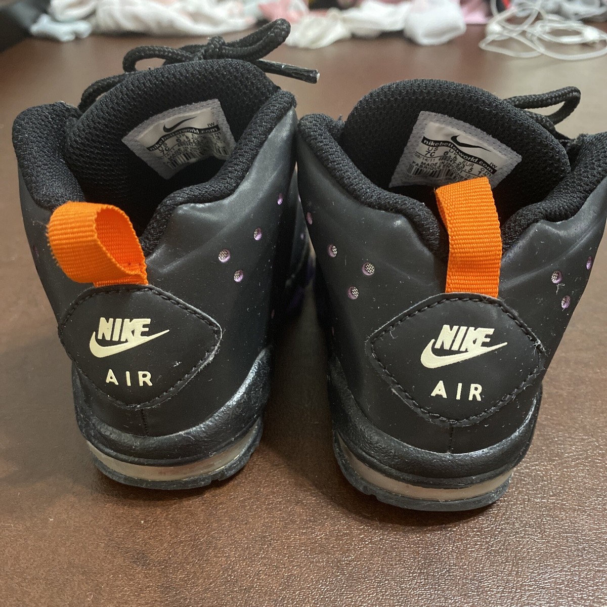 grey orange barkleys