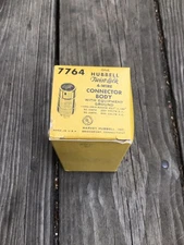 NOS New w/ Box 7764 Hubbell HBL7764 Twist-Lock 4-Wire Connector Body Electrical
