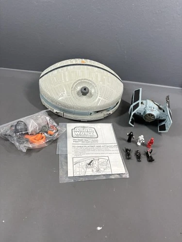 VTG Star Wars Death Star Playset Micro Machines LFL 1996 Action Fleet